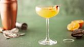 How to Make a Breakfast Martini, the Tangy Gin and Marmalade Cocktail