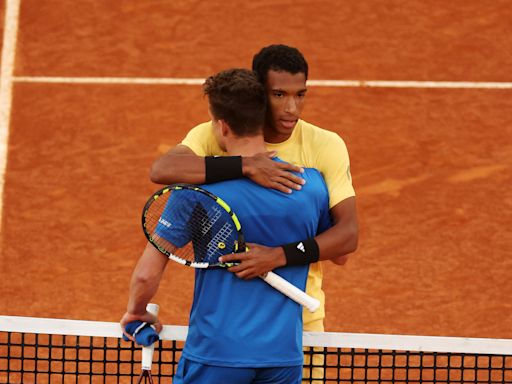 Felix Auger-Aliassime reaches first ATP Masters 1000 final in Madrid when Jiri Lehecka retires | Tennis.com