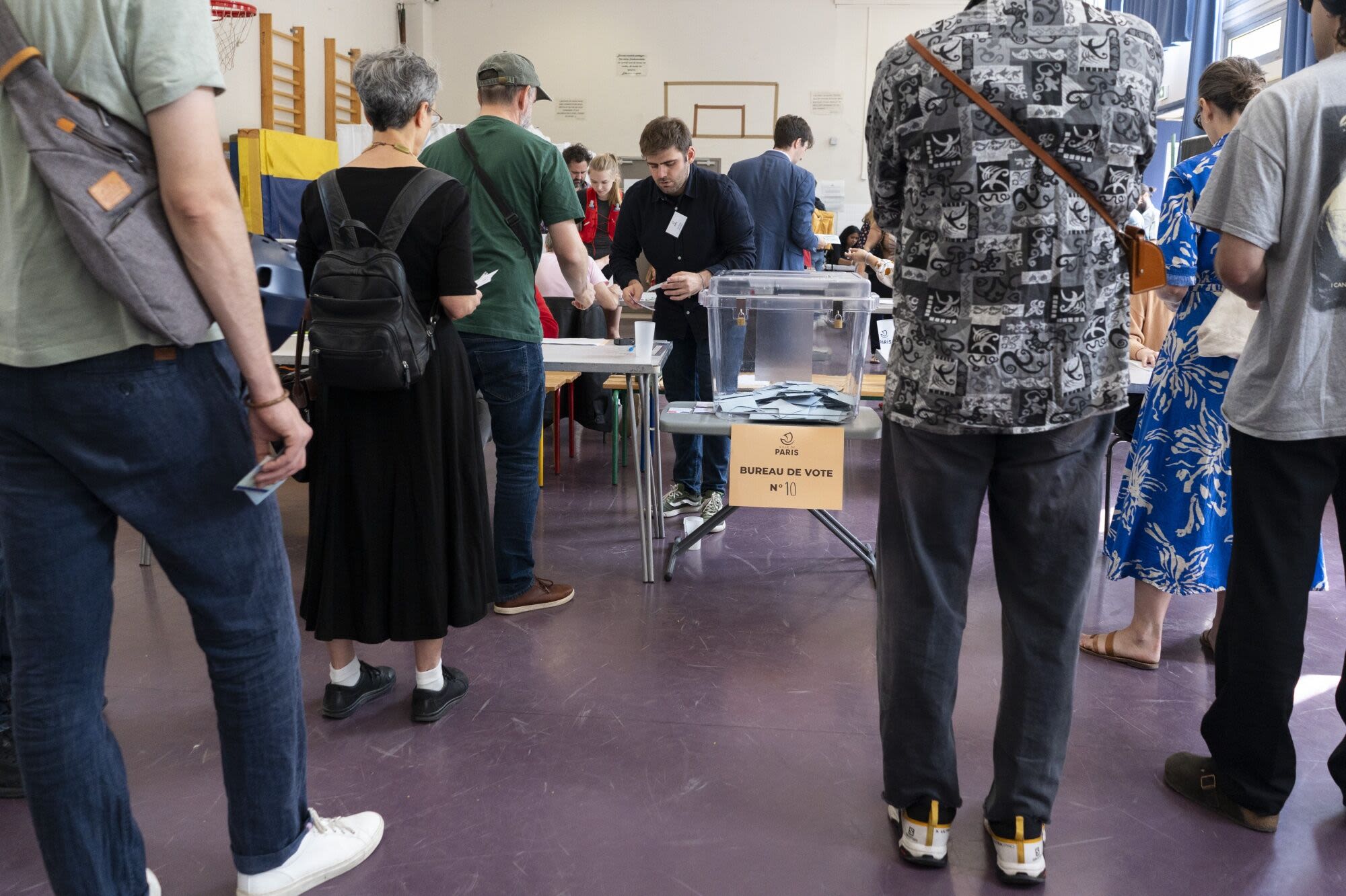 French Voter Turnout Soars in First Round of Snap Election