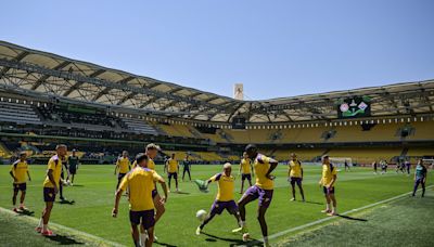 Conference League: Fiorentina y Olympiakos buscan el “tercer” título europeo, con cinco argentinos detrás de la gloria