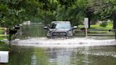 Texas: cierran escuelas, evacuan a la población y advierten que las inundaciones empeorarán tras días de lluvias torrenciales