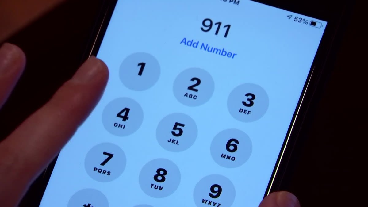 Connecticut residents mistakenly receive alert about Massachusetts 911 outage