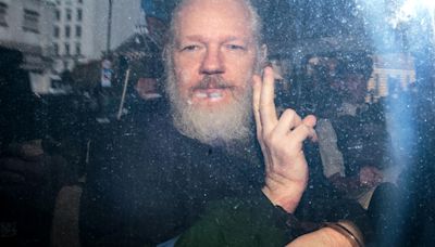 Cronología del caso Julian Assange: ¿qué hizo y de qué acusan al fundador de WikiLeaks?