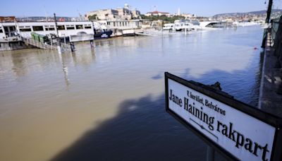 La crecida del Danubio abandona Hungría mientras se intensifcan las obras de limpieza