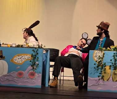 Review: ALICE IN WONDERLAND at Arkansas State University Beebe