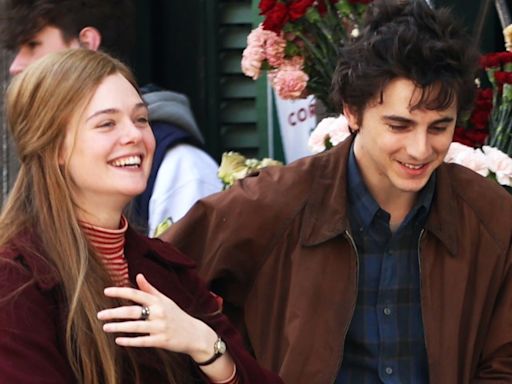 Timothée Chalamet Bob Dylan Searchlight Movie ‘A Complete Unknown’ Gets Christmas Release