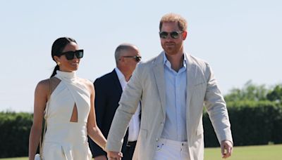 A Body Language Expert Analyzes Meghan Markle And Prince Harry's Eye-Popping PDA