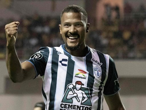 Salomón Rondón: el primer venezolano campeón de goleo en Liga MX