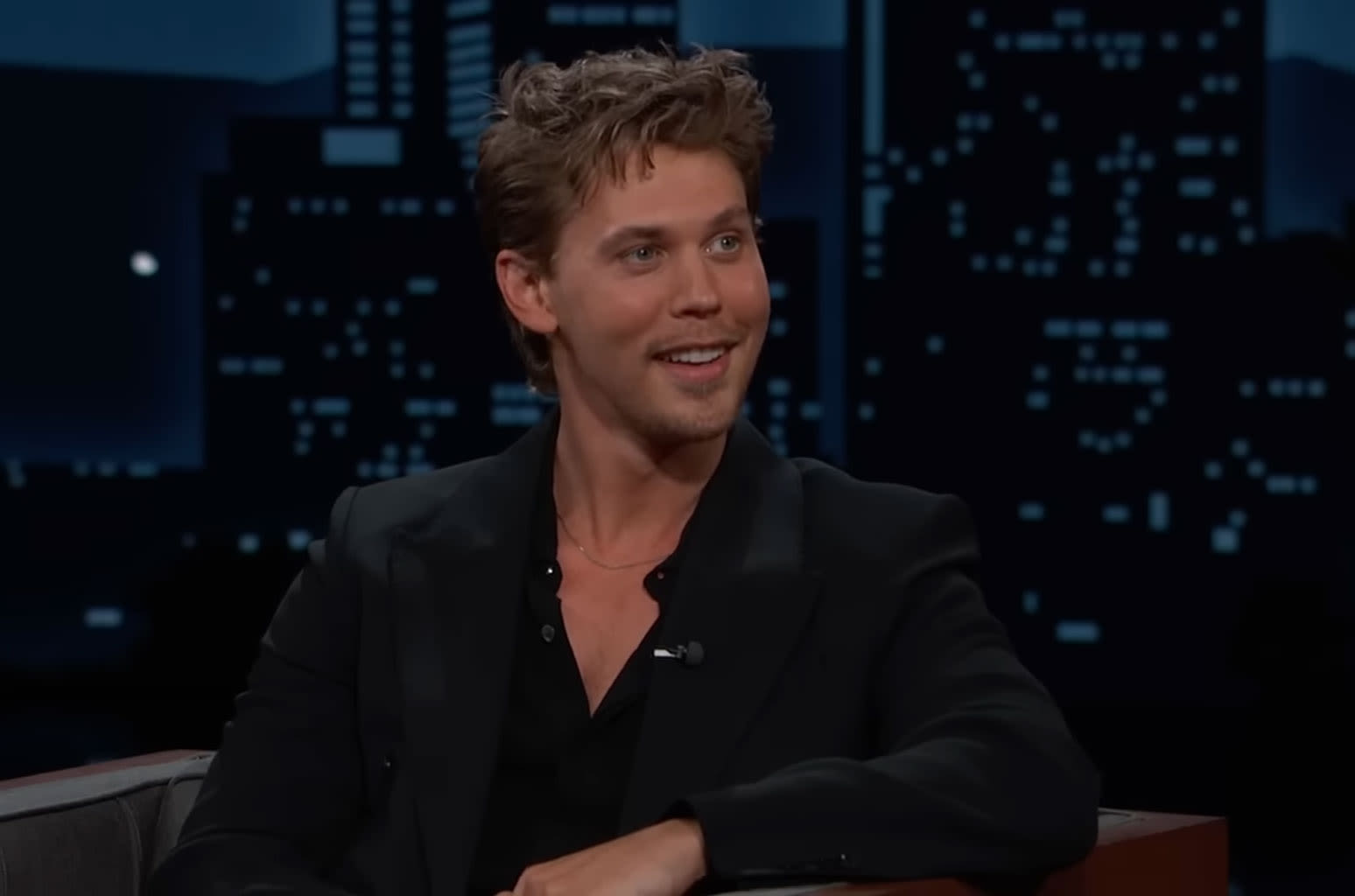 Austin Butler Recalls Paul McCartney’s ‘Insane’ House Party DJ’d By Taylor Swift: Watch