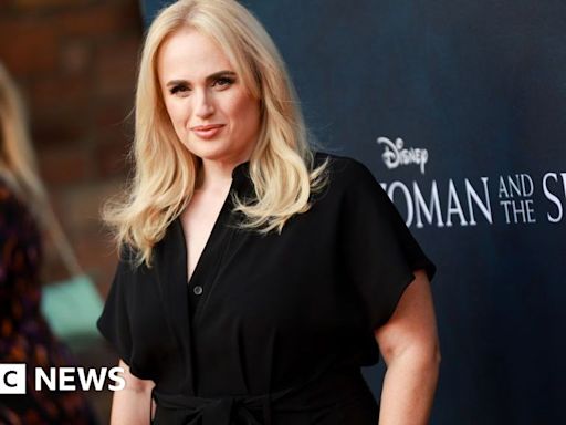 Rebel Wilson: Parents' marriage made star 'avoid relationships'