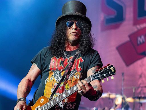 Slash Says Performing Is His Biggest Motivator: ‘Love Every Aspect of What That's All About’ (Exclusive)