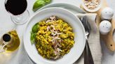 Receta de arroz amarillo, muy fácil para hacerlo con azafrán y pollo en casa