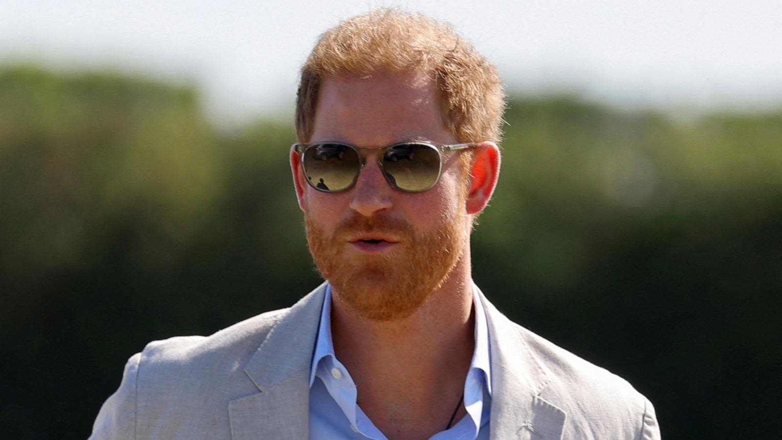 Prince Harry arrives in London with no plans to see King Charles III