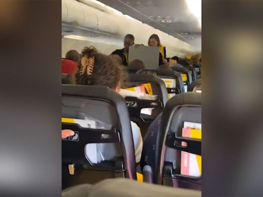 Spirit Airlines passenger says cabin prepared for a possible water landing after flight suffered an apparent mechanical issue