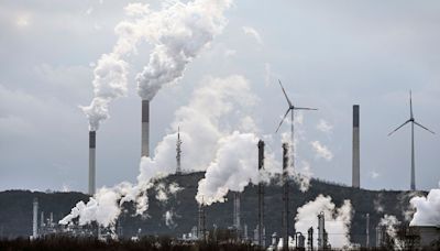 Fossil fuels are ‘on the way out’ in the EU as they dropped to record low in April