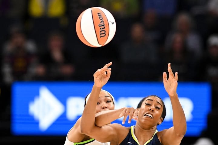 Lynx top Wings 90-78 as Hiedeman brings needed spark