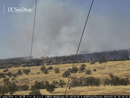 Fire is threatening ‘plenty of structures’ near Chico’s Bidwell Park, Cal Fire official says