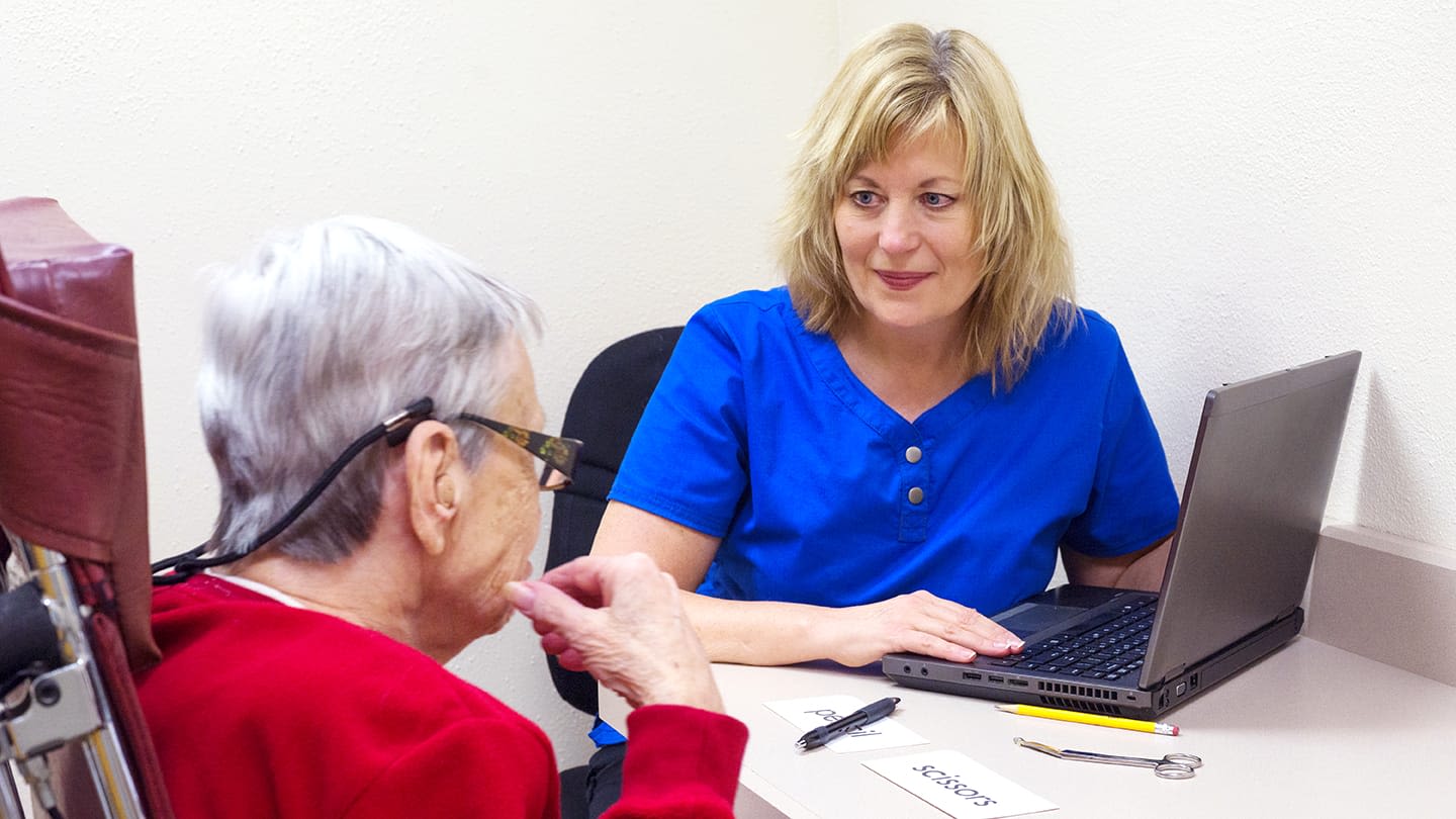 New practices, strategies help improve life for those with dementia, caregivers: report