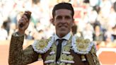 El matador español Talavante torea en la feria mexicana de San Marcos