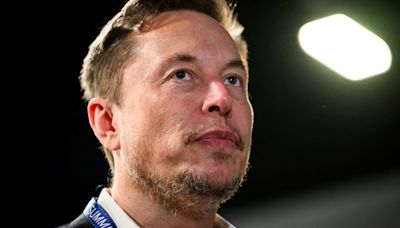 Tesla tries legal 'Band-Aid' to revive Musk's huge pay deal