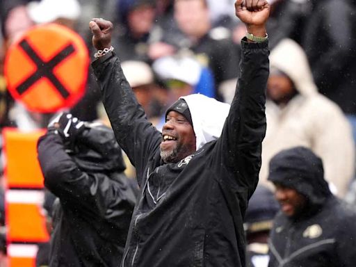 Warren Sapp's Coaching Debut with Colorado: A Game-Changer for Deion Sanders and the Buffaloes?