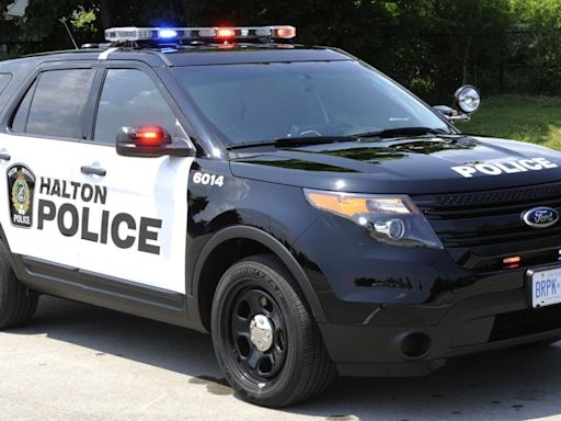 Halton police investigating major theft at Oakville Place