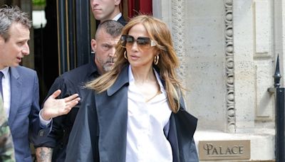 Jennifer Lopez Handles Business in Flared Jeans and a $20,000 Birkin Bag