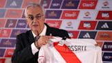 Fossati promete poner el alma y ayudar a los hinchas peruanos a recuperar la alegría