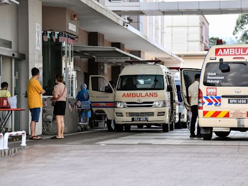 Cops take in bus driver for investigation into Genting bus crash that killed two tourists