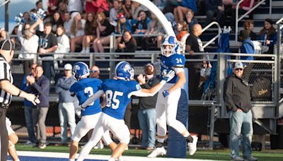 Harper Creek football grinds down Battle Creek Central for city rivalry victory