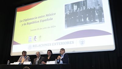 Inauguran exposición que alaba "humanismo diplomático" de México con la República española