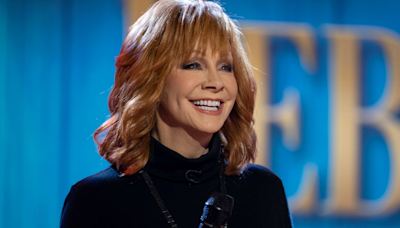 Reba McEntire, 69, relies on this wrinkle-smoothing 'holy grail' moisturizer for radiant skin