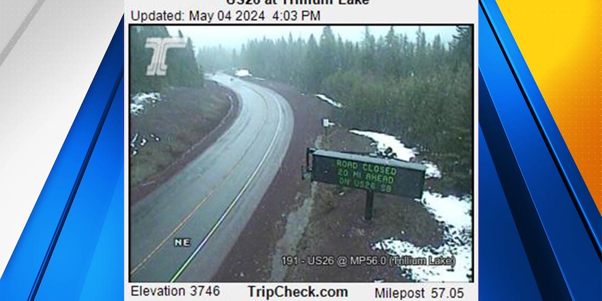 Crash closes Hwy 26 between Mt. Hood, Warm Springs