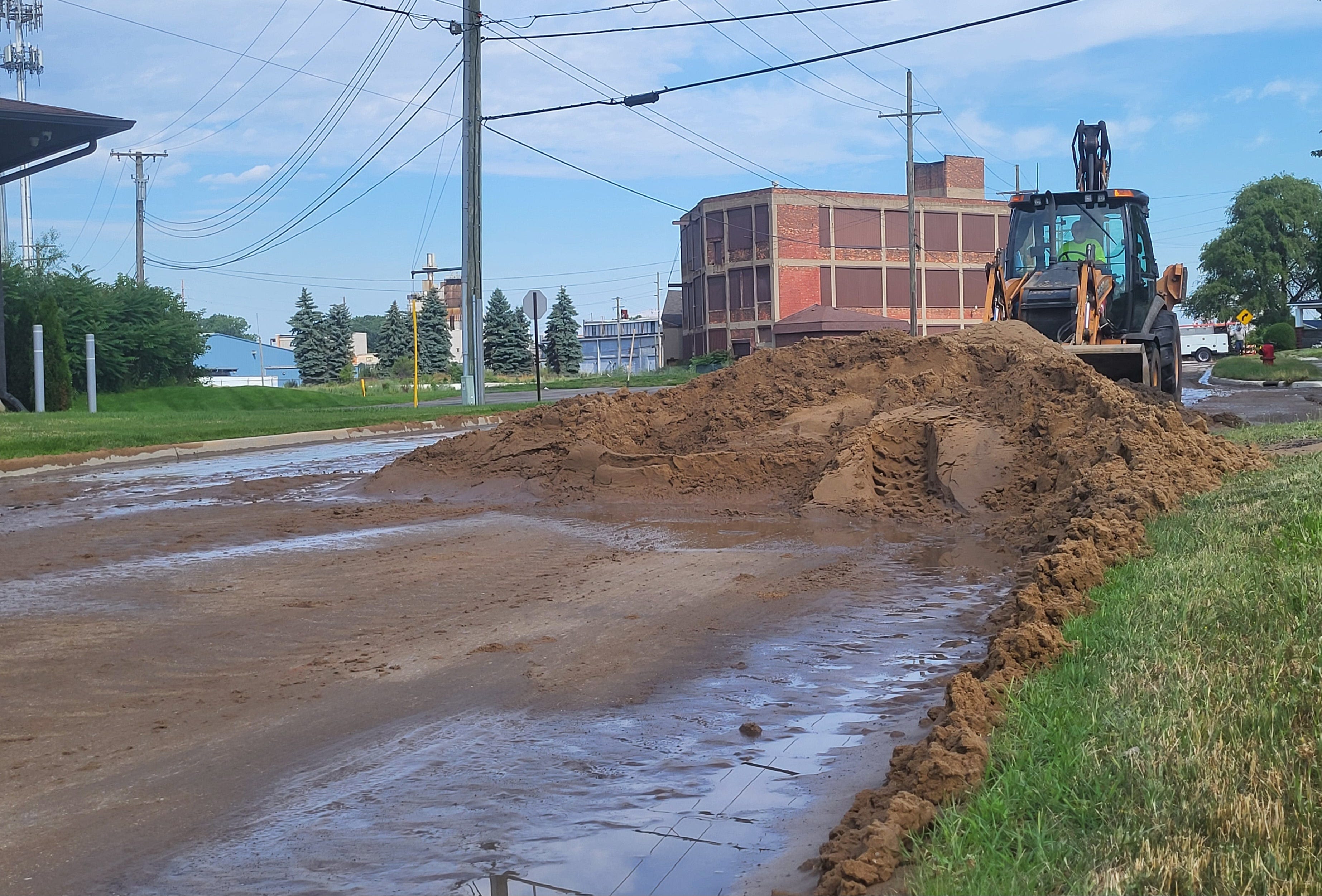 Boil water notice issued for city residents south of Black River