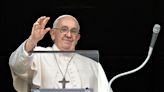 El papa Francisco no puede leer la reflexión dominical debido a su enfermedad pero dice que está "mejorando"