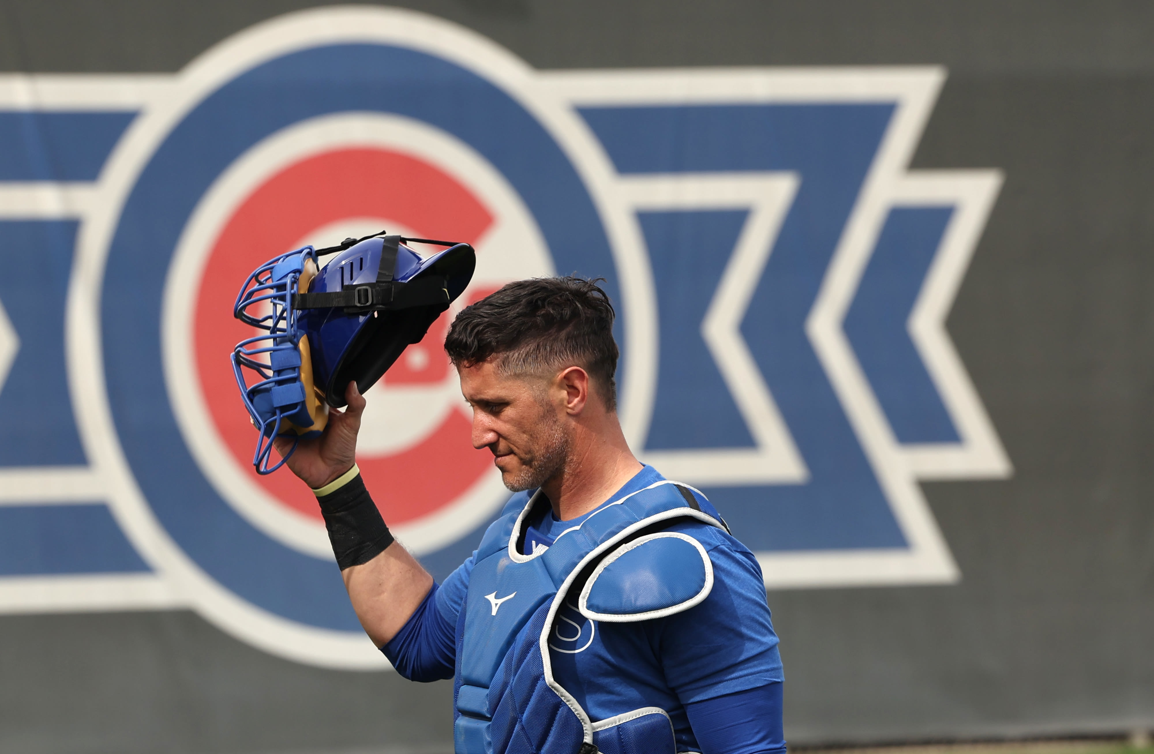 Chicago Cubs cut ties with struggling catcher Yan Gomes and sign veteran Tomás Nido: ‘We felt we had to try to make a move’