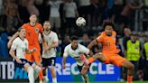 Manchester United sign Netherlands striker Joshua Zirkzee from Bologna