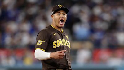 Alternate angle of Manny Machado ball toss makes Dodgers, Dave Roberts look silly