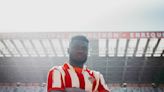 Jordy Caicedo llega a potenciar el ataque del Sporting Gijón