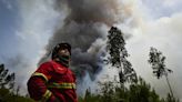 Fogos fazem soar alerta máximo em Portugal. Incêndios descontrolados na Europa