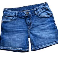 Made of denim fabric Usually has a button and zipper closure Can be distressed or embellished with patches or embroidery Can be high-waisted or low-rise