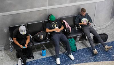 Flight delays from tech outage easing at Las Vegas airport