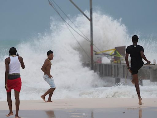 MARKET REPORT: Oil stocks and insurers brace for Hurricane Beryl