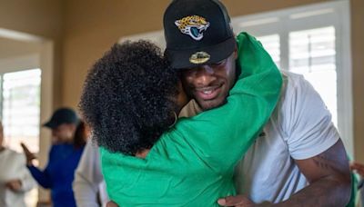 Bond with his mother Veronica, a cancer survivor, runs deep for Jaguars tackle Tyler Lacy