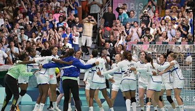 JO 2024 Handball : « Le lieu idéal »… Comment le hall 6 du Parc des expositions a conquis les Bleues en « Chaudron »