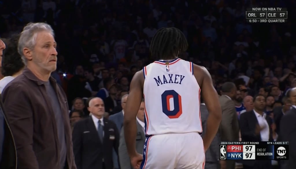 Jon Stewart, Tracy Morgan Had Very Different Reactions To Maxey’s Shot