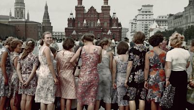 La mirada turbadora a la Unión Soviética del fotógrafo ucranio Boris Savelev