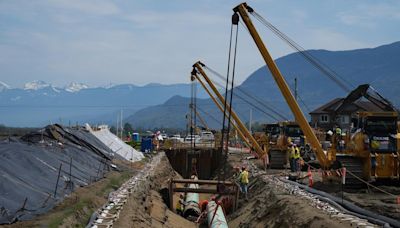 Oil begins moving on $34 billion Trans Mountain pipeline expansion