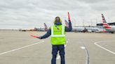 American Airlines Awaits Contract Talks With 35,000 Fleet Workers And Mechanics