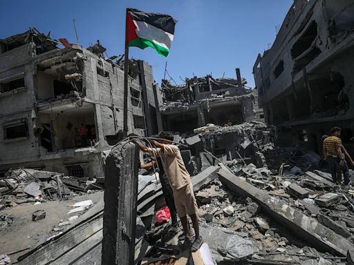 Guerra entre Israel y Gaza, en directo | La ONU acusa a Israel de posibles crímenes contra la humanidad por sus “ataques sistemáticos contra la población civil” en Gaza